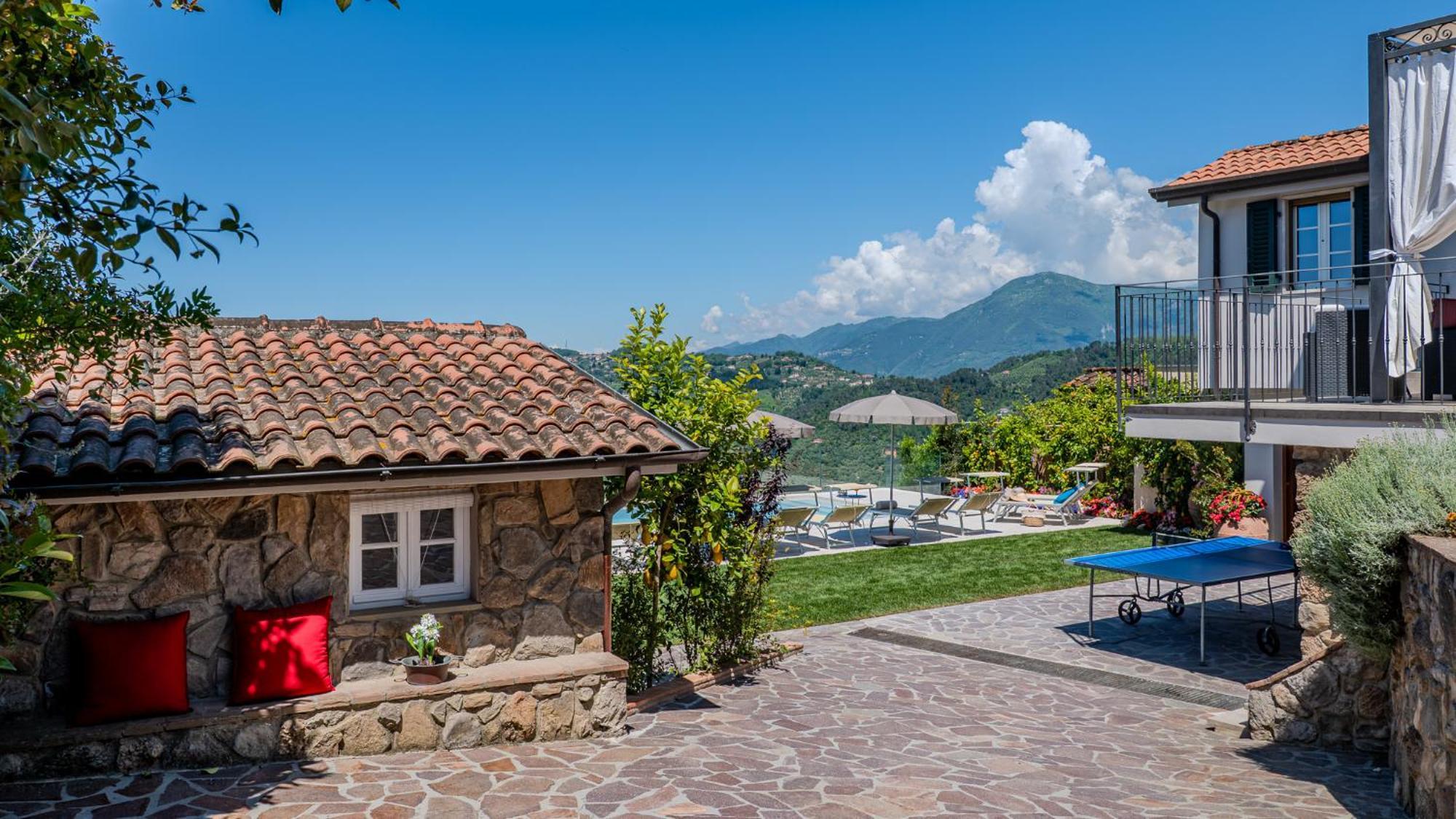 Villa Elena 9&1, Emma Villas Stiava Buitenkant foto