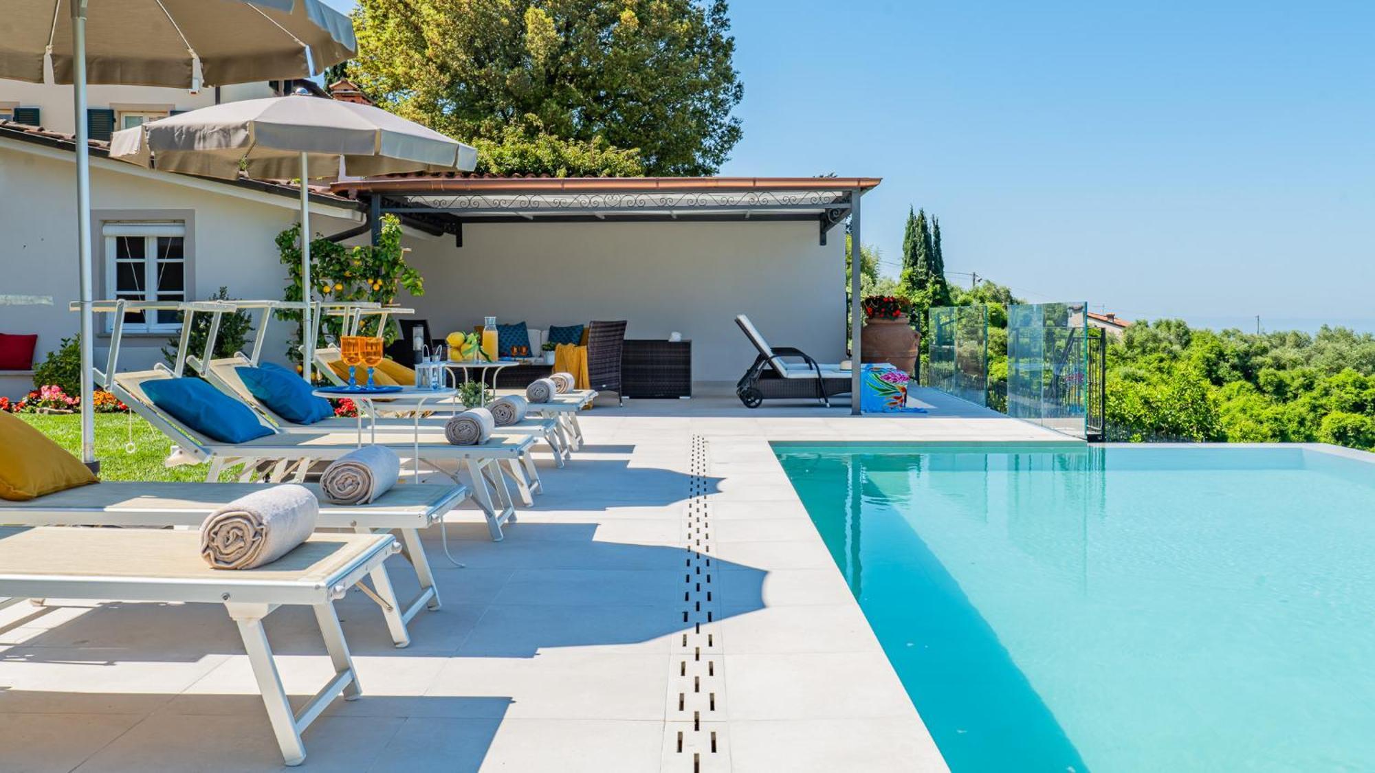 Villa Elena 9&1, Emma Villas Stiava Buitenkant foto