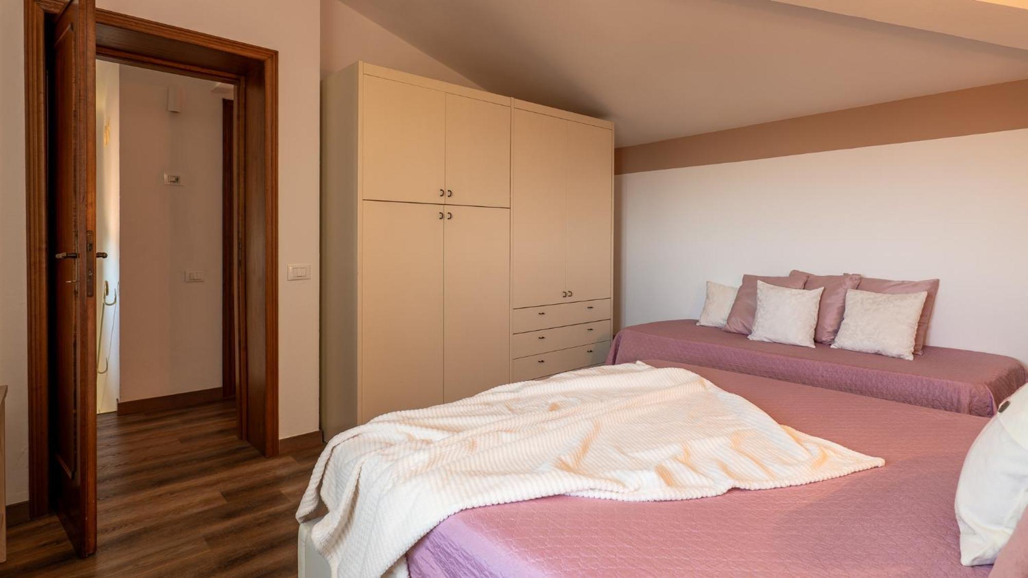 Villa Elena 9&1, Emma Villas Stiava Buitenkant foto